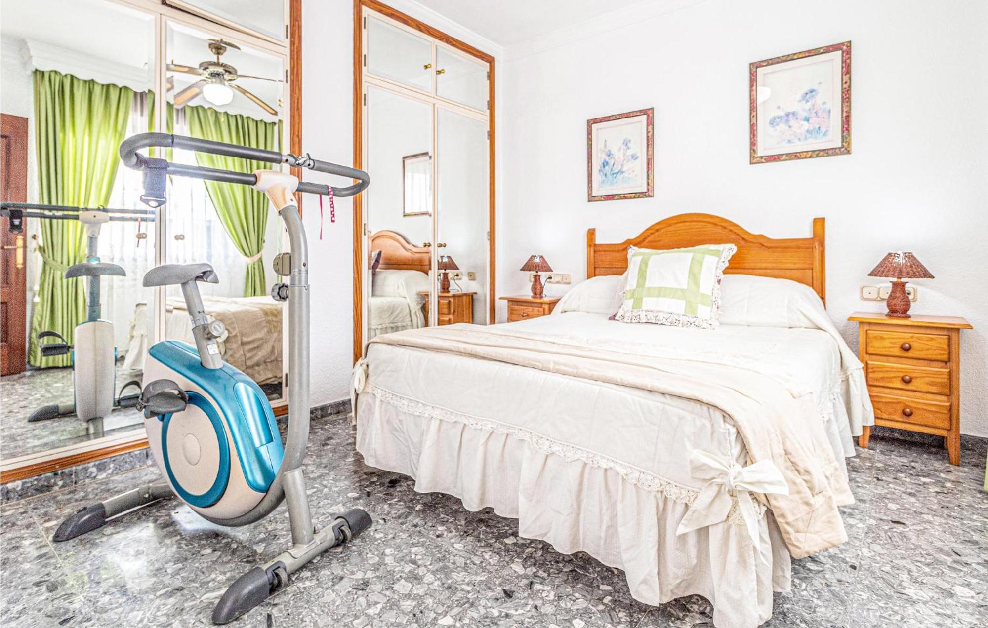 Stunning Home In Mlaga With 2 Bedrooms And Wifi Málaga Exterior foto